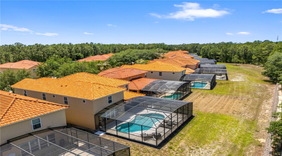 DAVENPORT, Florida 33837, 6 Bedrooms Bedrooms, ,5 BathroomsBathrooms,Residential,For Sale,ORANGE COSMOS,0,MFRTB8507217