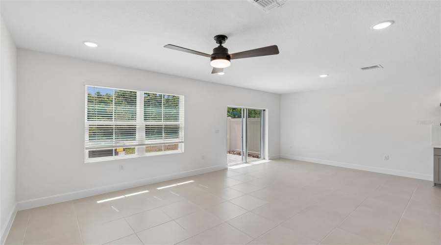DAVENPORT, Florida 33837, 3 Bedrooms Bedrooms, ,2 BathroomsBathrooms,Residential,For Sale,WITHERS,0,MFRO6406819