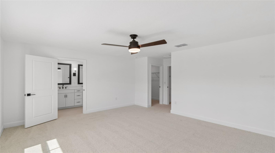 DAVENPORT, Florida 33837, 3 Bedrooms Bedrooms, ,2 BathroomsBathrooms,Residential,For Sale,WITHERS,0,MFRO6406819