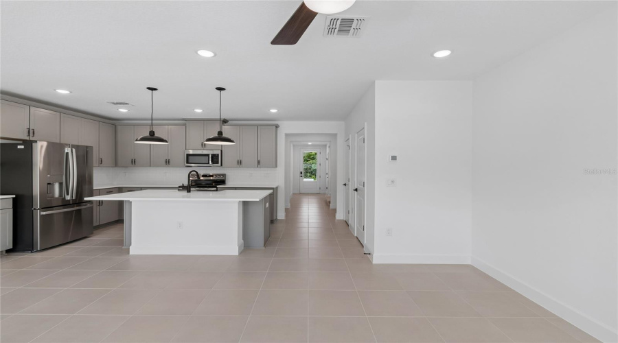 DAVENPORT, Florida 33837, 3 Bedrooms Bedrooms, ,2 BathroomsBathrooms,Residential,For Sale,WITHERS,0,MFRO6406819