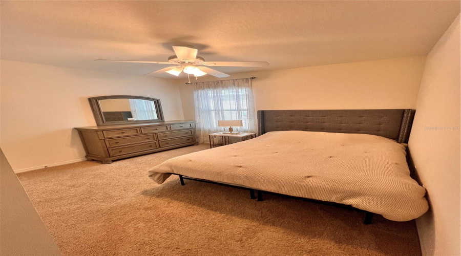 DAVENPORT, Florida 33897, 4 Bedrooms Bedrooms, ,2 BathroomsBathrooms,Residential,For Sale,IGUANA,0,MFRO6406726