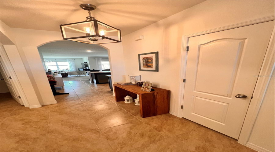 DAVENPORT, Florida 33897, 4 Bedrooms Bedrooms, ,2 BathroomsBathrooms,Residential,For Sale,IGUANA,0,MFRO6406726