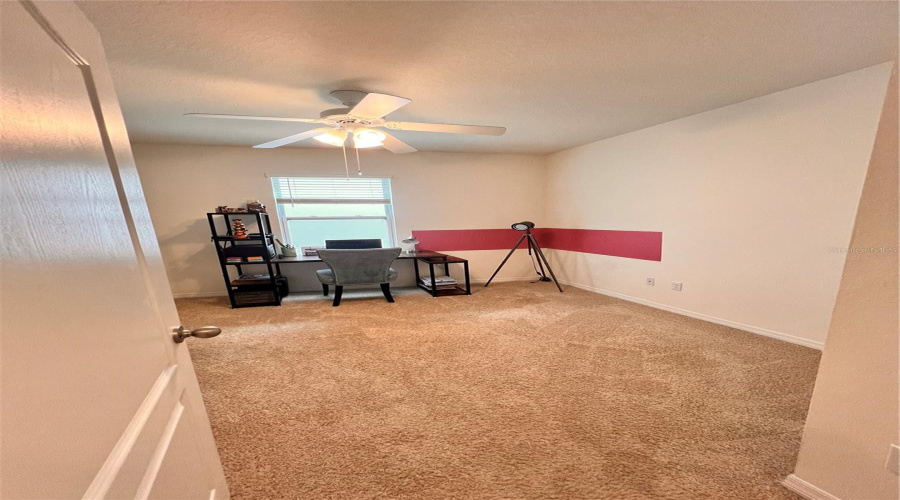 DAVENPORT, Florida 33897, 4 Bedrooms Bedrooms, ,2 BathroomsBathrooms,Residential,For Sale,IGUANA,0,MFRO6406726