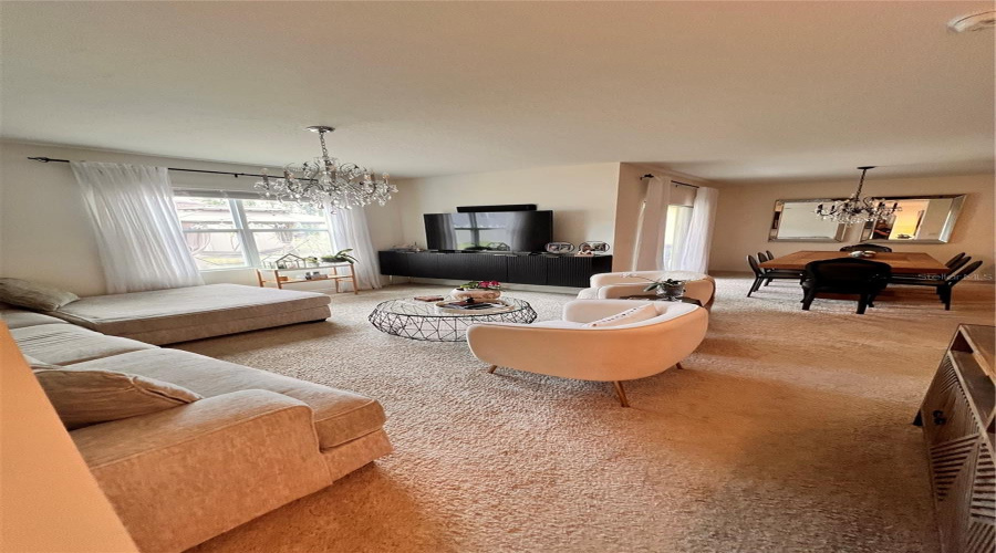 DAVENPORT, Florida 33897, 4 Bedrooms Bedrooms, ,2 BathroomsBathrooms,Residential,For Sale,IGUANA,0,MFRO6406726