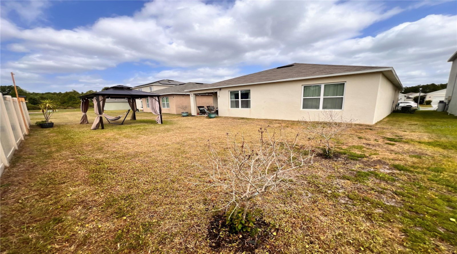 DAVENPORT, Florida 33897, 4 Bedrooms Bedrooms, ,2 BathroomsBathrooms,Residential,For Sale,IGUANA,0,MFRO6406726