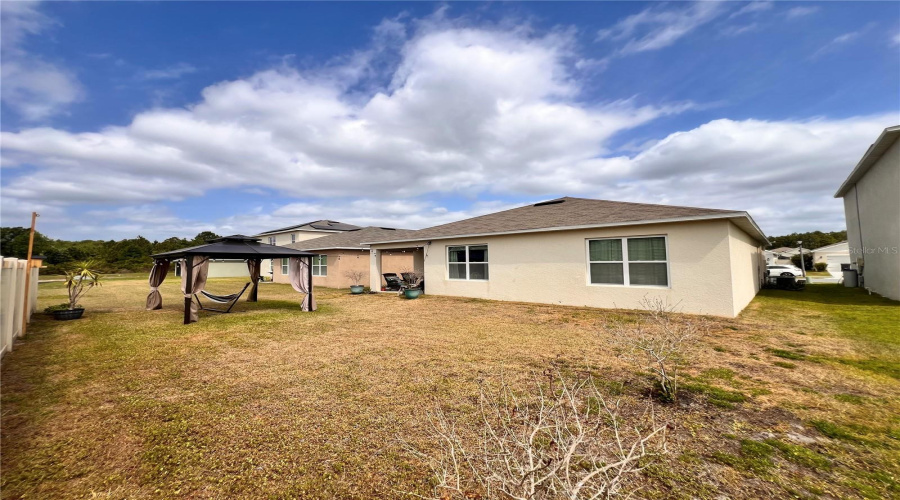 DAVENPORT, Florida 33897, 4 Bedrooms Bedrooms, ,2 BathroomsBathrooms,Residential,For Sale,IGUANA,0,MFRO6406726