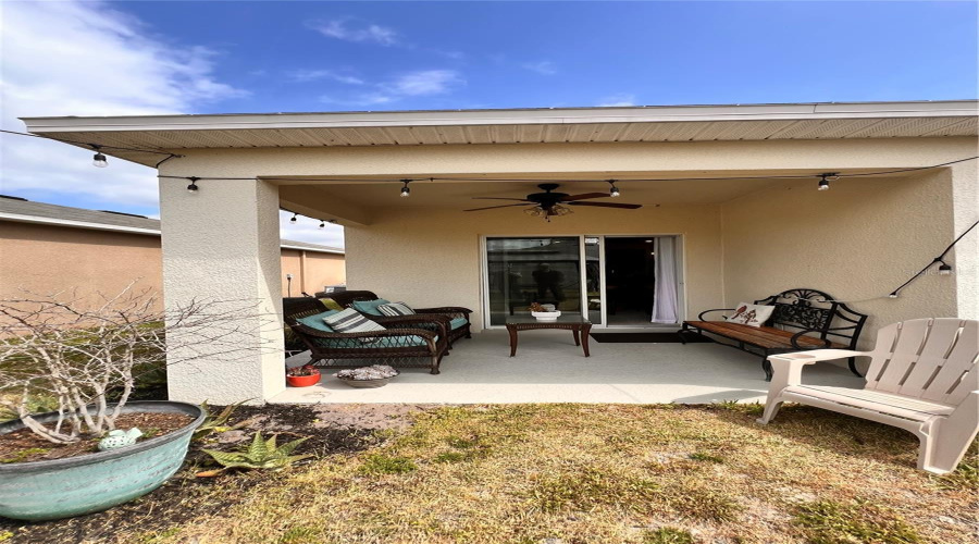 DAVENPORT, Florida 33897, 4 Bedrooms Bedrooms, ,2 BathroomsBathrooms,Residential,For Sale,IGUANA,0,MFRO6406726
