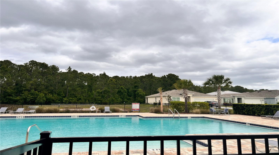 DAVENPORT, Florida 33897, 4 Bedrooms Bedrooms, ,2 BathroomsBathrooms,Residential,For Sale,IGUANA,0,MFRO6406726