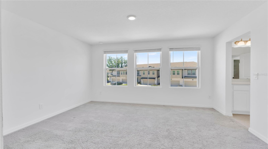 DAVENPORT, Florida 33896, 3 Bedrooms Bedrooms, ,2 BathroomsBathrooms,Residential,For Sale,SANIBEL,0,MFRO6404283