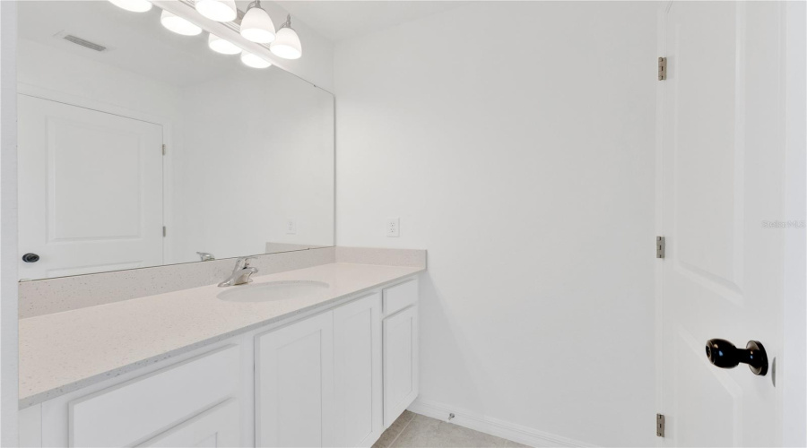 DAVENPORT, Florida 33896, 3 Bedrooms Bedrooms, ,2 BathroomsBathrooms,Residential,For Sale,SANIBEL,0,MFRO6404283