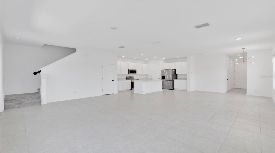 DAVENPORT, Florida 33896, 3 Bedrooms Bedrooms, ,2 BathroomsBathrooms,Residential,For Sale,SANIBEL,0,MFRO6404283