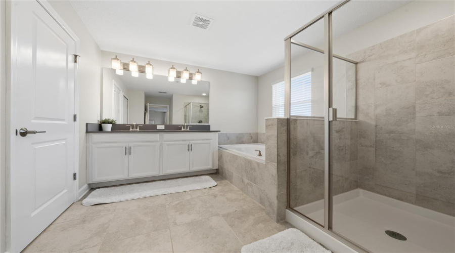 CHAMPIONS GATE, Florida 33896, 5 Bedrooms Bedrooms, ,4 BathroomsBathrooms,Residential,For Sale,CROQUET,0,MFRS5149134