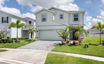 DAVENPORT, Florida 33897, 7 Bedrooms Bedrooms, ,5 BathroomsBathrooms,Residential,For Sale,KONA,0,MFRO6406813