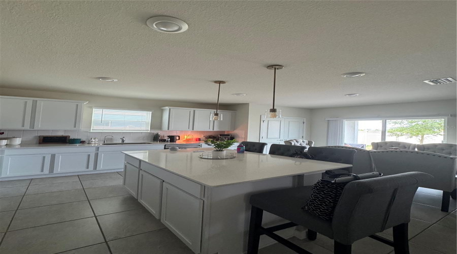 DAVENPORT, Florida 33896, 4 Bedrooms Bedrooms, ,3 BathroomsBathrooms,Residential,For Sale,DELIGHTFUL,0,MFRS5149730