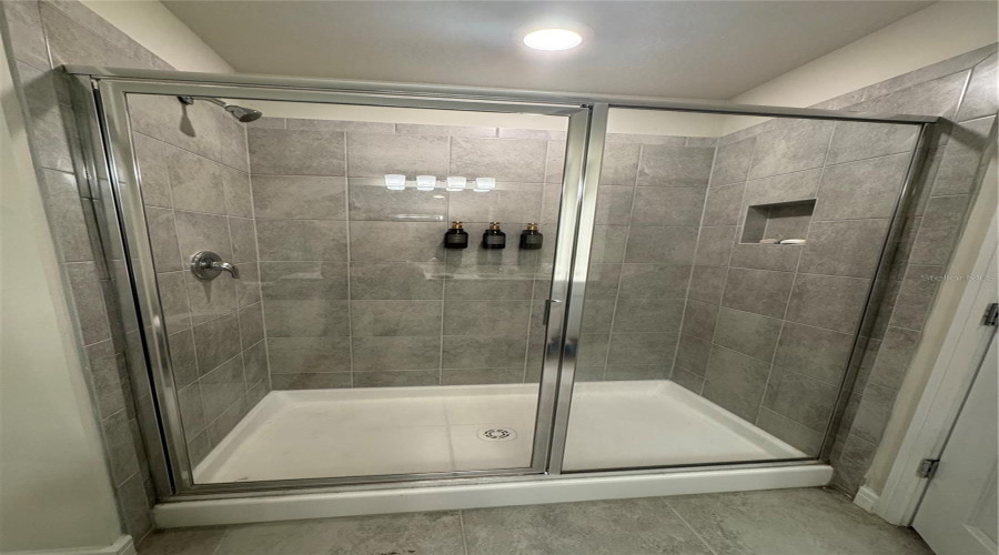 DAVENPORT, Florida 33896, 4 Bedrooms Bedrooms, ,3 BathroomsBathrooms,Residential,For Sale,DELIGHTFUL,0,MFRS5149730