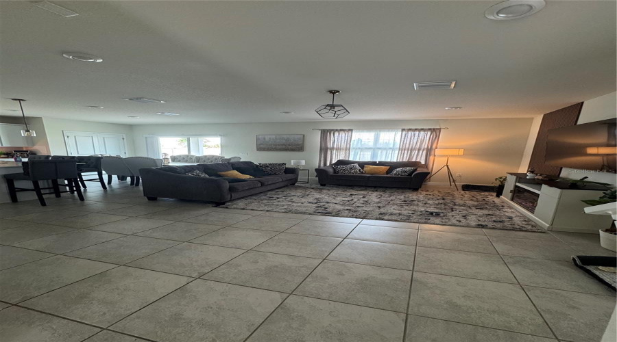 DAVENPORT, Florida 33896, 4 Bedrooms Bedrooms, ,3 BathroomsBathrooms,Residential,For Sale,DELIGHTFUL,0,MFRS5149730