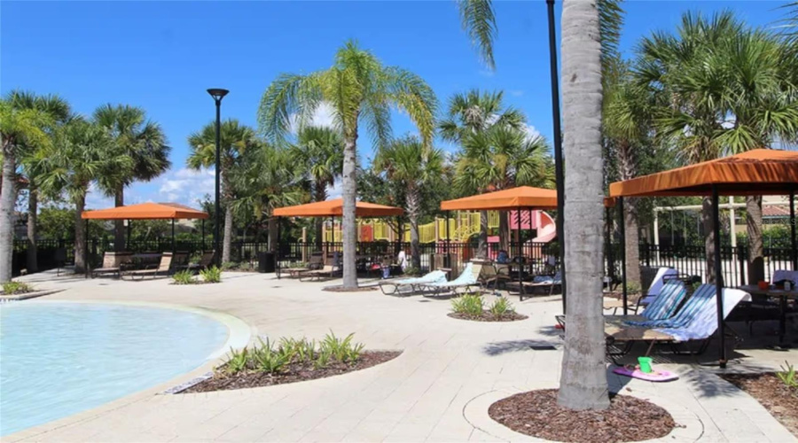 DAVENPORT, Florida 33837, 5 Bedrooms Bedrooms, ,4 BathroomsBathrooms,Residential,For Sale,OAK SPRING,0,MFRO6405907