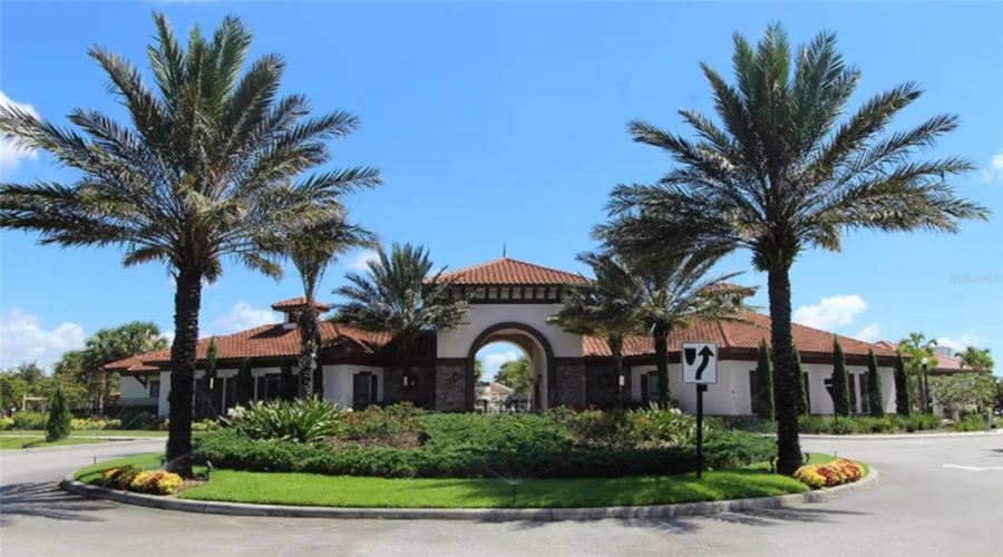 DAVENPORT, Florida 33837, 5 Bedrooms Bedrooms, ,4 BathroomsBathrooms,Residential,For Sale,OAK SPRING,0,MFRO6405907