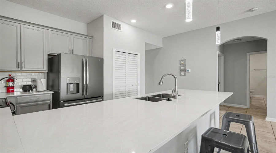 DAVENPORT, Florida 33896, 2 Bedrooms Bedrooms, ,2 BathroomsBathrooms,Residential,For Sale,OCEAN COURSE,0,MFRO6405143