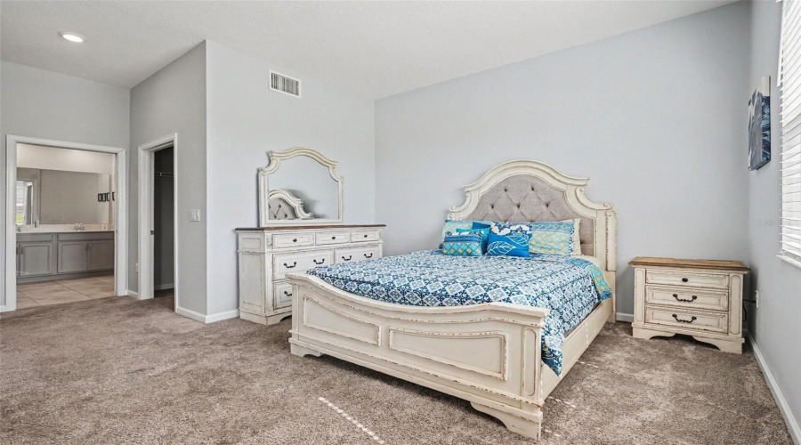 DAVENPORT, Florida 33896, 2 Bedrooms Bedrooms, ,2 BathroomsBathrooms,Residential,For Sale,OCEAN COURSE,0,MFRO6405143