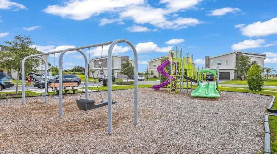 DAVENPORT, Florida 33896, 2 Bedrooms Bedrooms, ,2 BathroomsBathrooms,Residential,For Sale,OCEAN COURSE,0,MFRO6405143