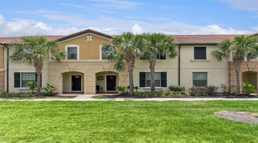 KISSIMMEE, Florida 34747, 5 Bedrooms Bedrooms, ,4 BathroomsBathrooms,Residential,For Sale,MAJORCA,0,MFRS5149758