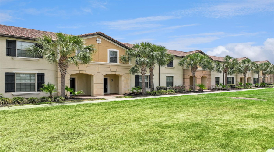 KISSIMMEE, Florida 34747, 5 Bedrooms Bedrooms, ,4 BathroomsBathrooms,Residential,For Sale,MAJORCA,0,MFRS5149758