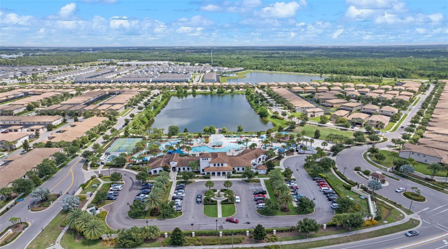 KISSIMMEE, Florida 34747, 5 Bedrooms Bedrooms, ,4 BathroomsBathrooms,Residential,For Sale,MAJORCA,0,MFRS5149758