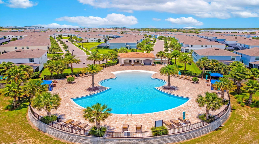 KISSIMMEE, Florida 34747, 5 Bedrooms Bedrooms, ,4 BathroomsBathrooms,Residential,For Sale,MAJORCA,0,MFRS5149758