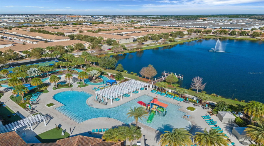 KISSIMMEE, Florida 34747, 5 Bedrooms Bedrooms, ,4 BathroomsBathrooms,Residential,For Sale,MAJORCA,0,MFRS5149758