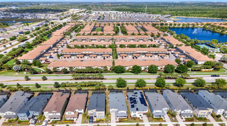 KISSIMMEE, Florida 34747, 5 Bedrooms Bedrooms, ,4 BathroomsBathrooms,Residential,For Sale,MAJORCA,0,MFRS5149758