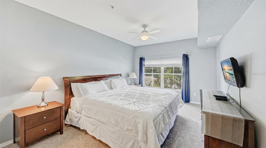 KISSIMMEE, Florida 34746, 4 Bedrooms Bedrooms, ,3 BathroomsBathrooms,Residential,For Sale,LODI,0,MFRO6407169
