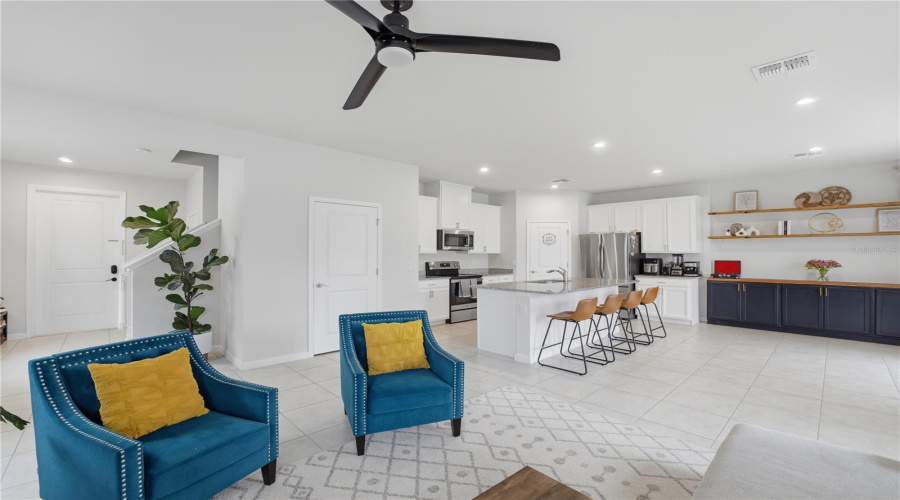 DAVENPORT, Florida 33837, 3 Bedrooms Bedrooms, ,2 BathroomsBathrooms,Residential,For Sale,OCEANIA,0,MFRO6407277