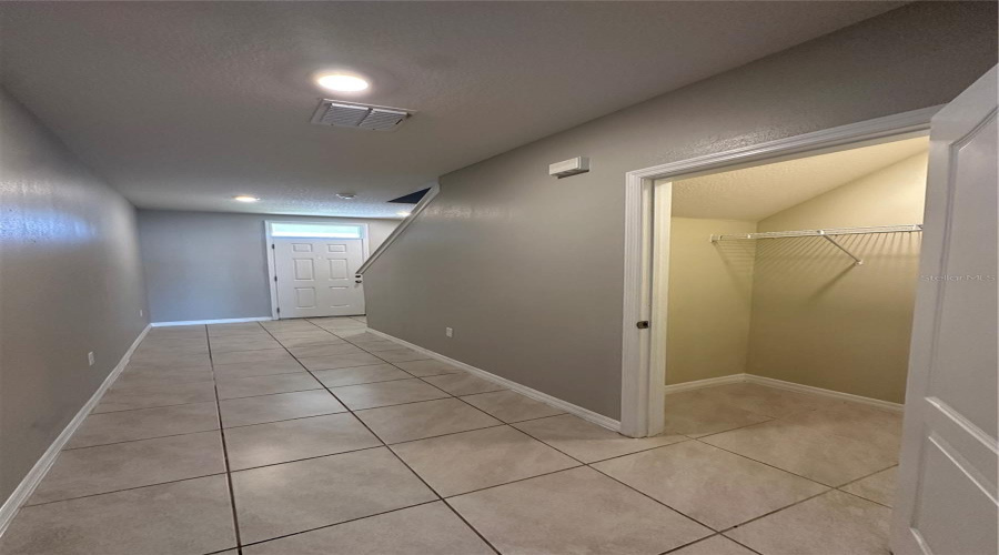 DAVENPORT, Florida 33837, 5 Bedrooms Bedrooms, ,3 BathroomsBathrooms,Residential,For Sale,BERRY,0,MFRO6407356