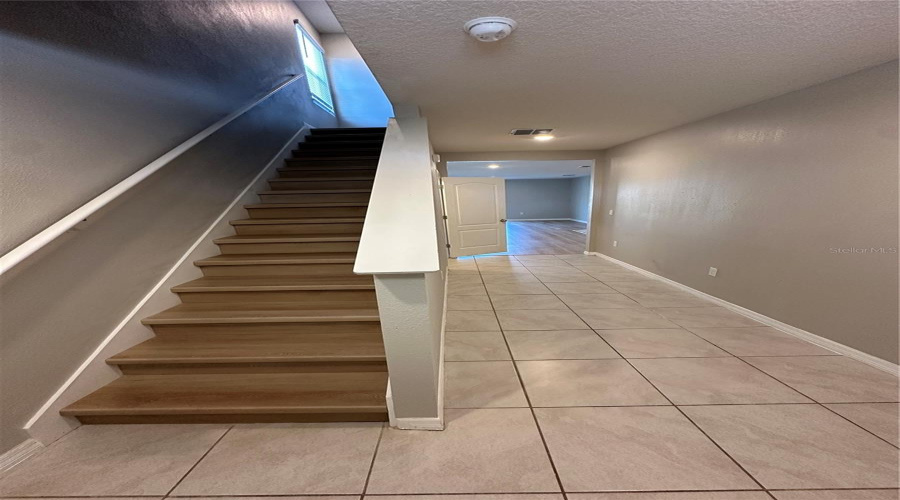 DAVENPORT, Florida 33837, 5 Bedrooms Bedrooms, ,3 BathroomsBathrooms,Residential,For Sale,BERRY,0,MFRO6407356