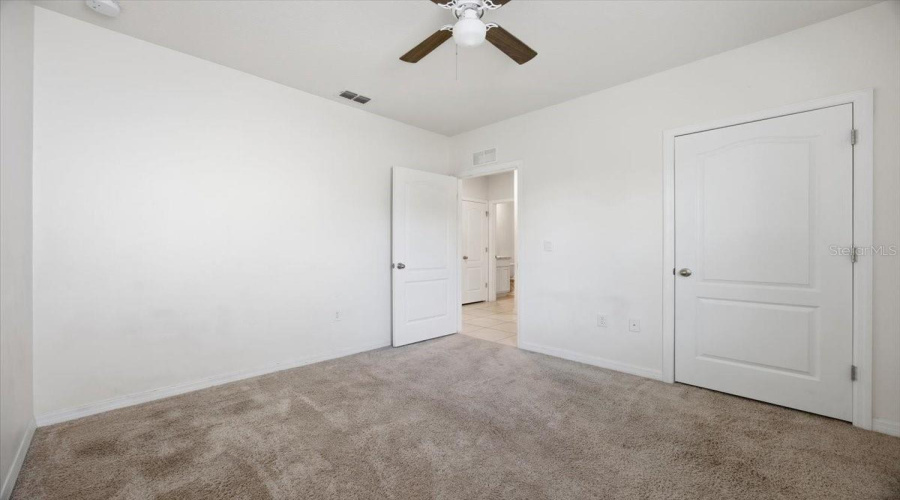 DAVENPORT, Florida 33837, 3 Bedrooms Bedrooms, ,2 BathroomsBathrooms,Residential,For Sale,GINA,0,MFRO6407372