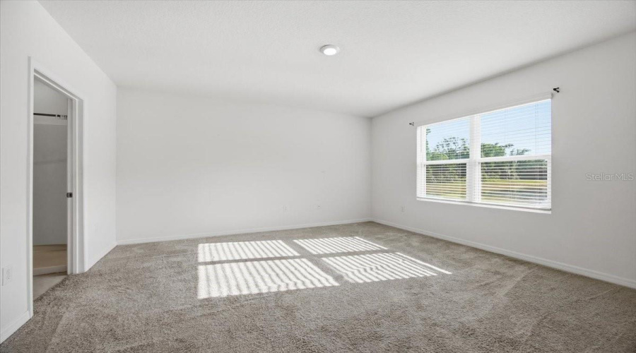 DAVENPORT, Florida 33837, 3 Bedrooms Bedrooms, ,2 BathroomsBathrooms,Residential,For Sale,GINA,0,MFRO6407372