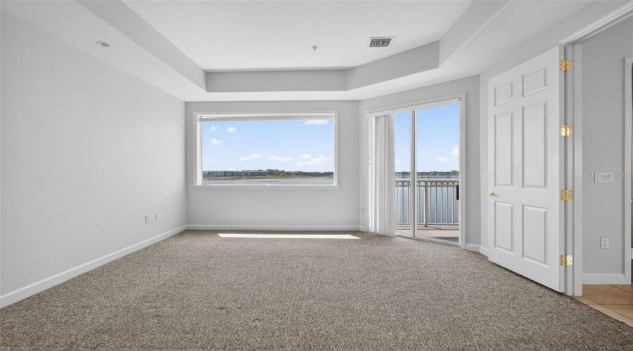 ORLANDO, Florida 32836, 3 Bedrooms Bedrooms, ,2 BathroomsBathrooms,Residential,For Sale,THE ESPLANADE,0,MFRO6407387