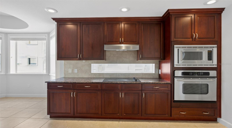 ORLANDO, Florida 32836, 3 Bedrooms Bedrooms, ,2 BathroomsBathrooms,Residential,For Sale,THE ESPLANADE,0,MFRO6407387