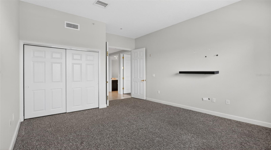 ORLANDO, Florida 32836, 3 Bedrooms Bedrooms, ,2 BathroomsBathrooms,Residential,For Sale,THE ESPLANADE,0,MFRO6407387
