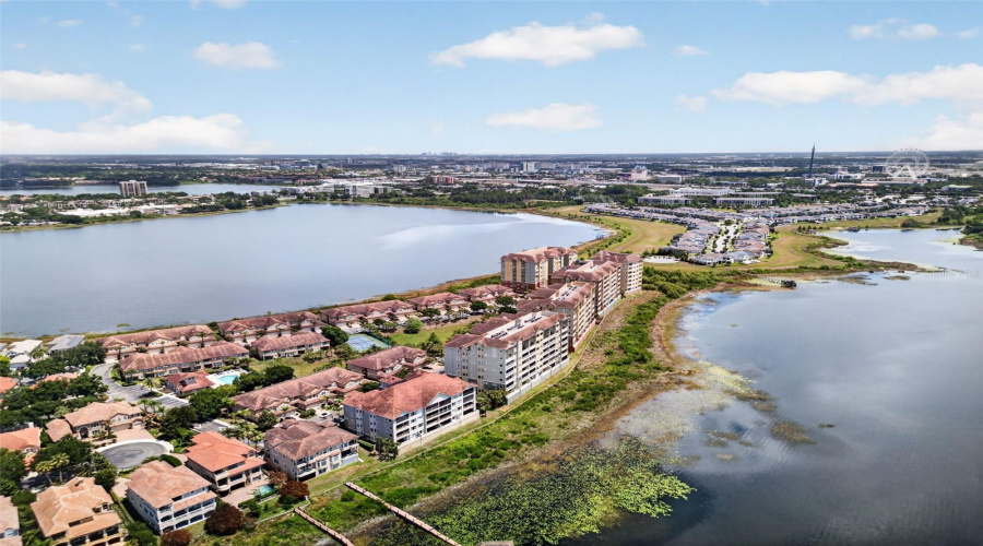 ORLANDO, Florida 32836, 3 Bedrooms Bedrooms, ,2 BathroomsBathrooms,Residential,For Sale,THE ESPLANADE,0,MFRO6407387