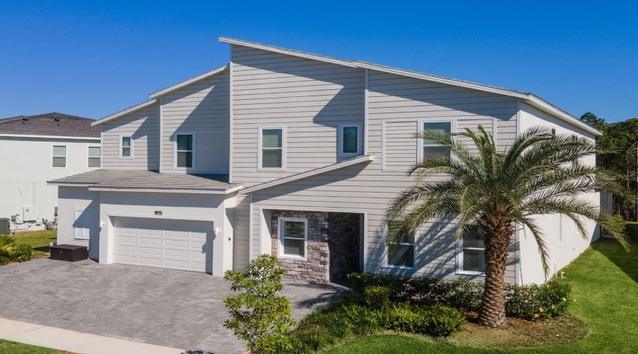 DAVENPORT, Florida 33837, 13 Bedrooms Bedrooms, ,10 BathroomsBathrooms,Residential,For Sale,OAK BLOSSOM,0,MFRO6404713