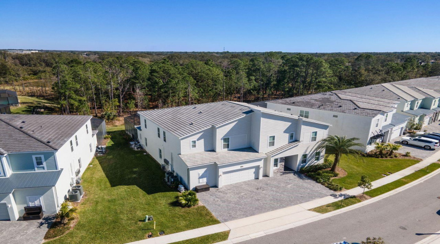DAVENPORT, Florida 33837, 13 Bedrooms Bedrooms, ,10 BathroomsBathrooms,Residential,For Sale,OAK BLOSSOM,0,MFRO6404713