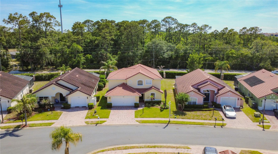 DAVENPORT, Florida 33896, 4 Bedrooms Bedrooms, ,3 BathroomsBathrooms,Residential,For Sale,ROBIN,0,MFRO6407121