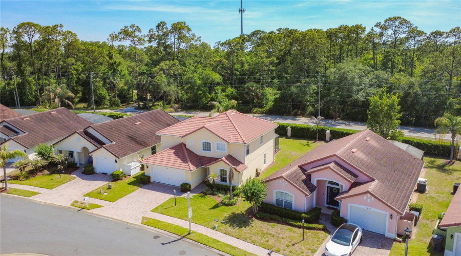 DAVENPORT, Florida 33896, 4 Bedrooms Bedrooms, ,3 BathroomsBathrooms,Residential,For Sale,ROBIN,0,MFRO6407121