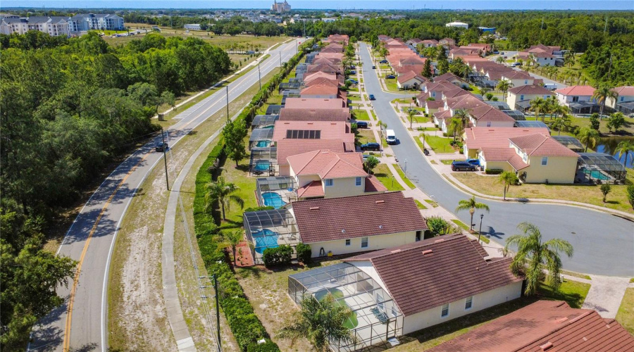 DAVENPORT, Florida 33896, 4 Bedrooms Bedrooms, ,3 BathroomsBathrooms,Residential,For Sale,ROBIN,0,MFRO6407121