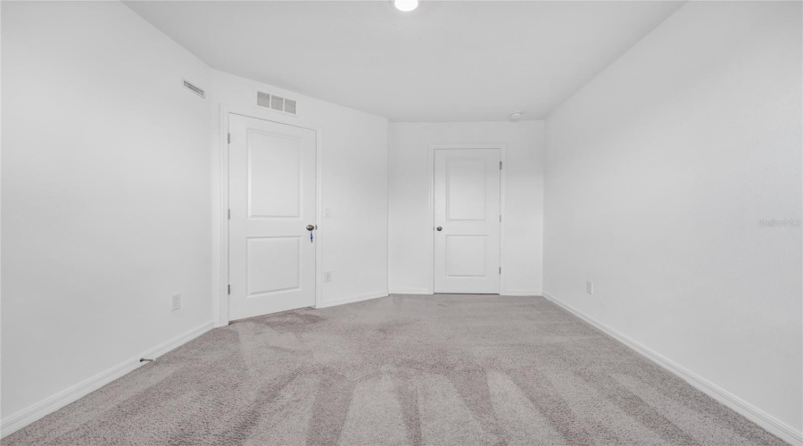 DAVENPORT, Florida 33896, 3 Bedrooms Bedrooms, ,2 BathroomsBathrooms,Residential,For Sale,LONGBOAT,0,MFRO6407264