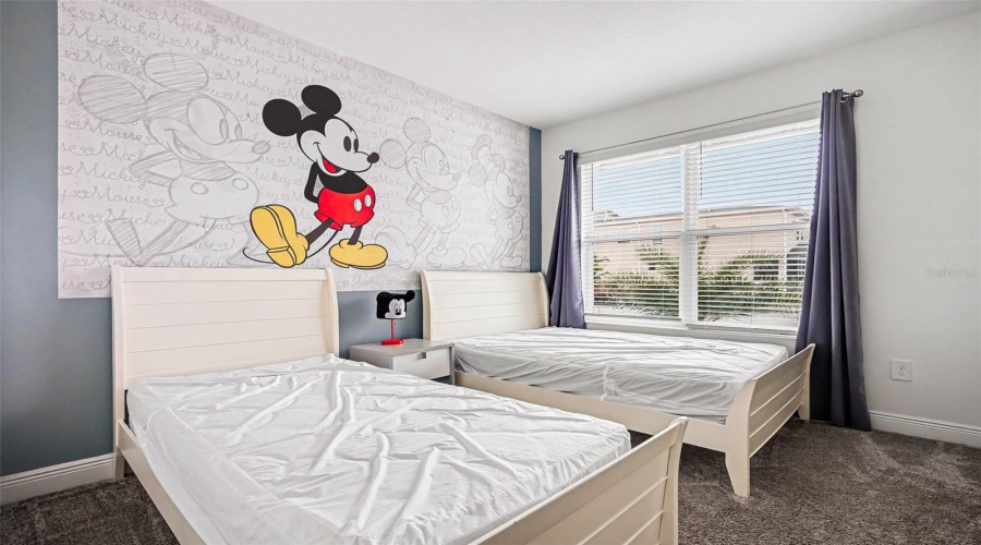 KISSIMMEE, Florida 34746, 5 Bedrooms Bedrooms, ,5 BathroomsBathrooms,Residential,For Sale,RHYME,0,MFRTB8505515