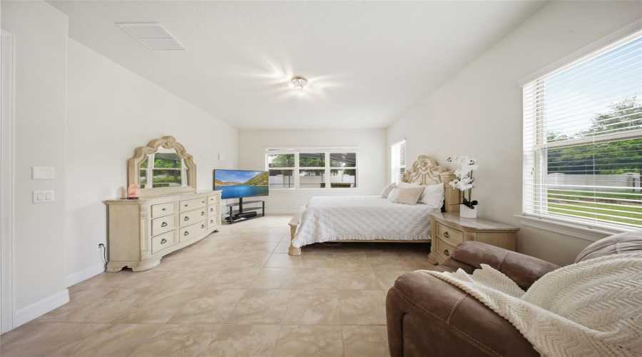 ORLANDO, Florida 32836, 7 Bedrooms Bedrooms, ,5 BathroomsBathrooms,Residential,For Sale,CITRON OAKS,0,MFRTB8507076
