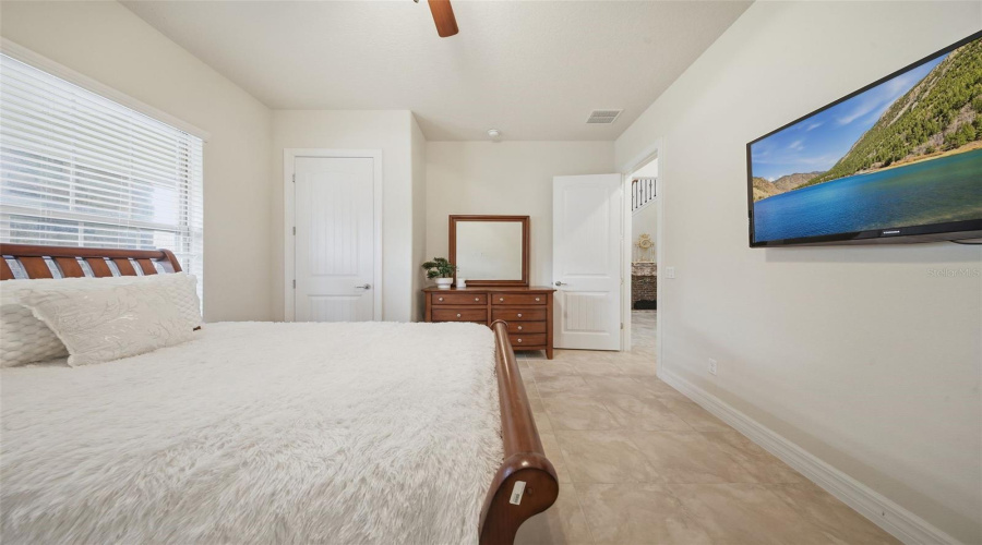 ORLANDO, Florida 32836, 7 Bedrooms Bedrooms, ,5 BathroomsBathrooms,Residential,For Sale,CITRON OAKS,0,MFRTB8507076
